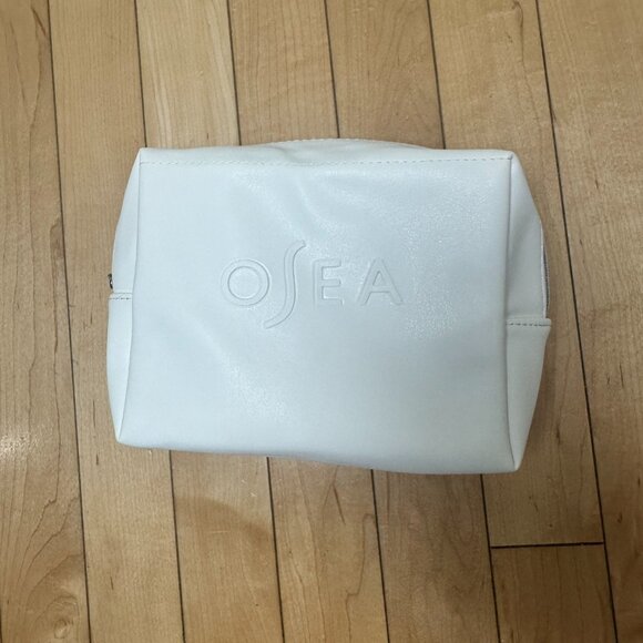 NWOT OSEA Toiletries Zip Bag Clutch Storage Cosmetics Travel - Picture 2 of 8